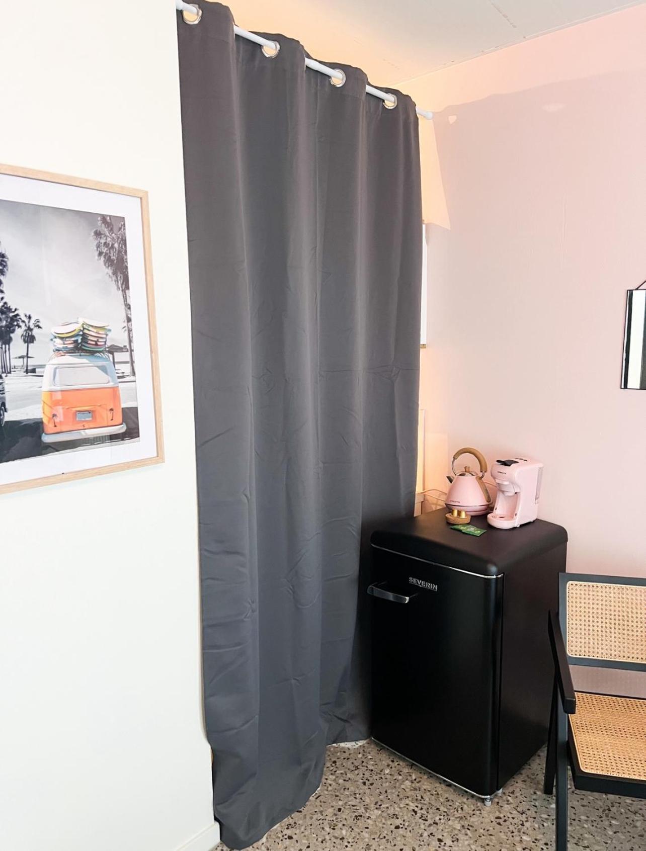 Antwerp Studio'S Apartment Bagian luar foto